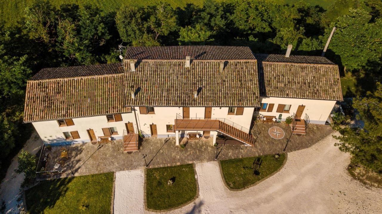 Agriturismo Podere Coldifico Sassoferrato Luaran gambar