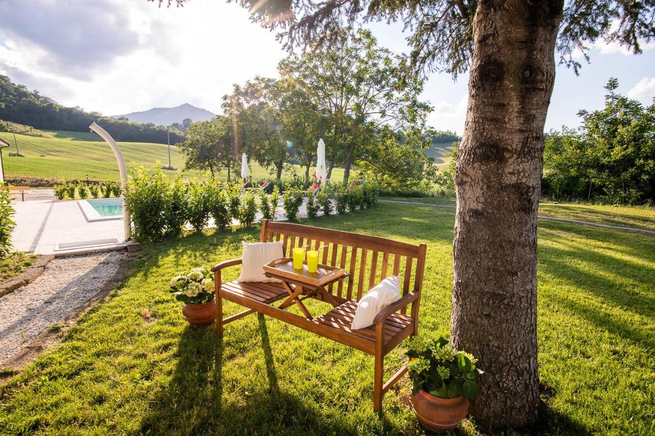 Agriturismo Podere Coldifico Sassoferrato Luaran gambar